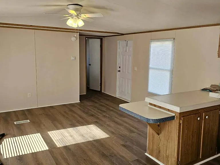 467 Cimmarron Trl — Photo 9