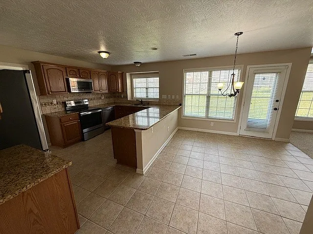 401 Welsh Park — Photo 5