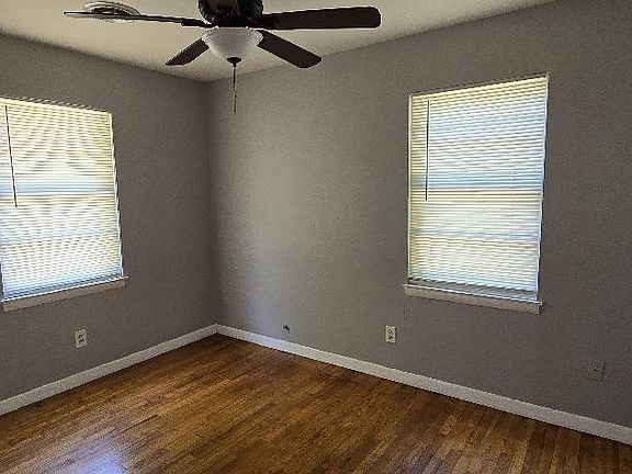 5th image of 3956 Woodlane Ave