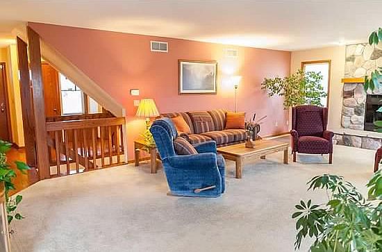 2nd image of 4435 W Terry Ave