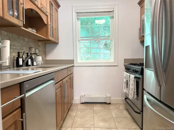 224-65 Kingsbury Avenue #B, Bayside, NY 11364