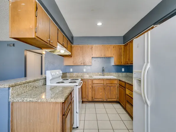 1641 N Lamont St APT C, Las Vegas, NV 89115