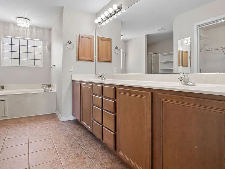 528 Loblolly Bay Dr — Photo 25