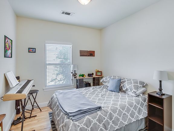 5th image of 4217 Tchoupitoulas St