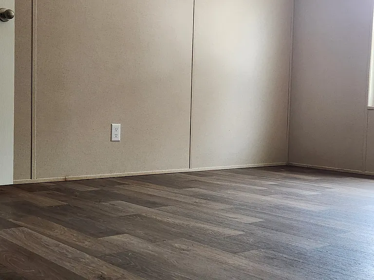 6608 Eland St — Photo 13