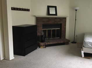 8026 Tyson Oaks Cir, Vienna, VA 22182