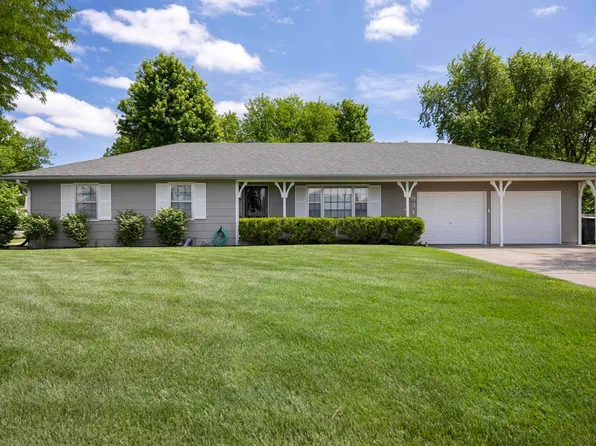 931 Trinity Dr, Newton, KS 67114