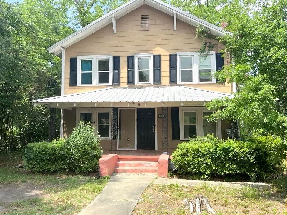 1st image of 1512 Racepath St.
