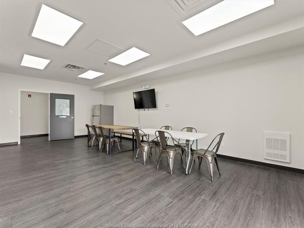 22 Victor St, Essex, ON
