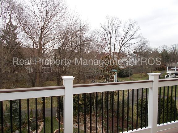 3rd image of 3616 Coatesly Dr