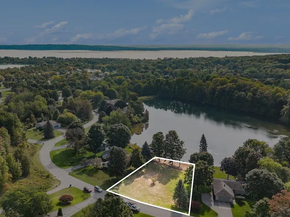 0 E Avondale Ln, Traverse City, MI 49684