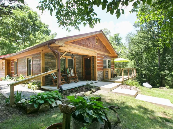 35 Wolfe Park Cir, Asheville, NC 28804
