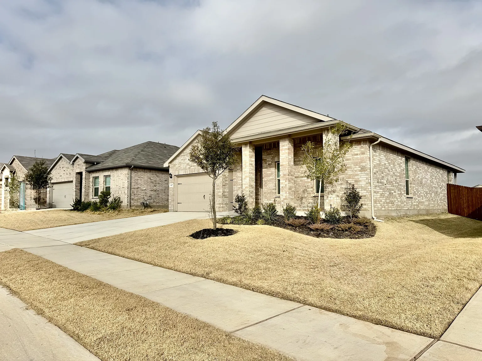 147 Bay Meadows Lane — Photo 3