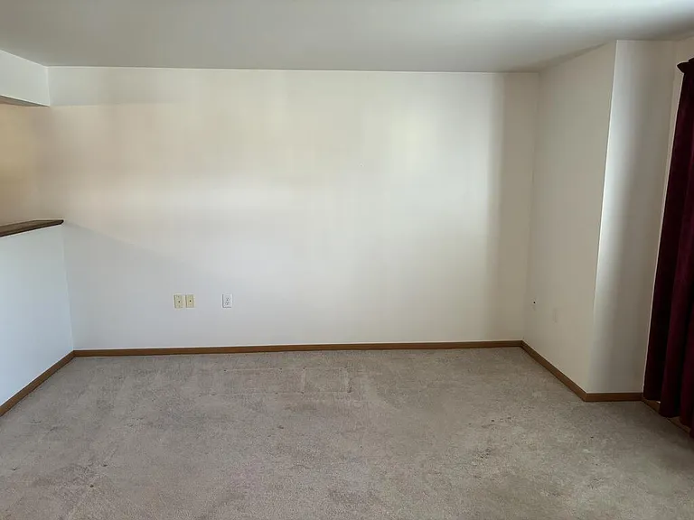 202 N 2nd Ave #103 — Photo 5