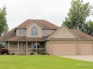 37310 Peggy Ln, Richmond, MI 48062