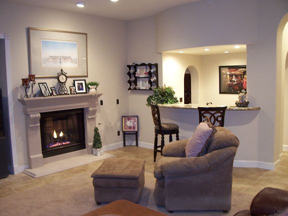 Wetbar & Fireplace