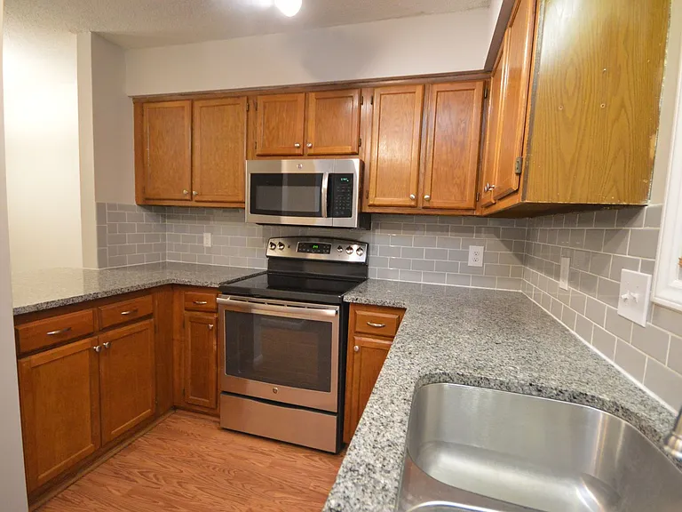 616 Applecross Dr — Photo 10
