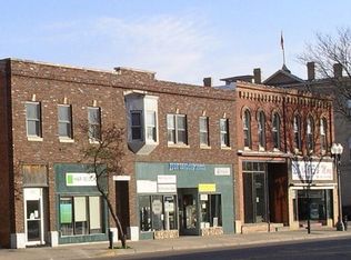 212 S Minnesota Ave, Saint Peter, MN 56082