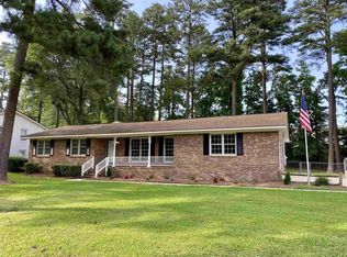 1254 Oakridge Ave, Henderson, NC 27536