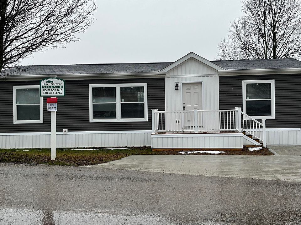 Exterior Image-0-Skyline 177 Lake Sherman Village