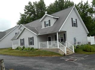 7483 Dunns Pond Cir #17, Russells Point, OH 43348