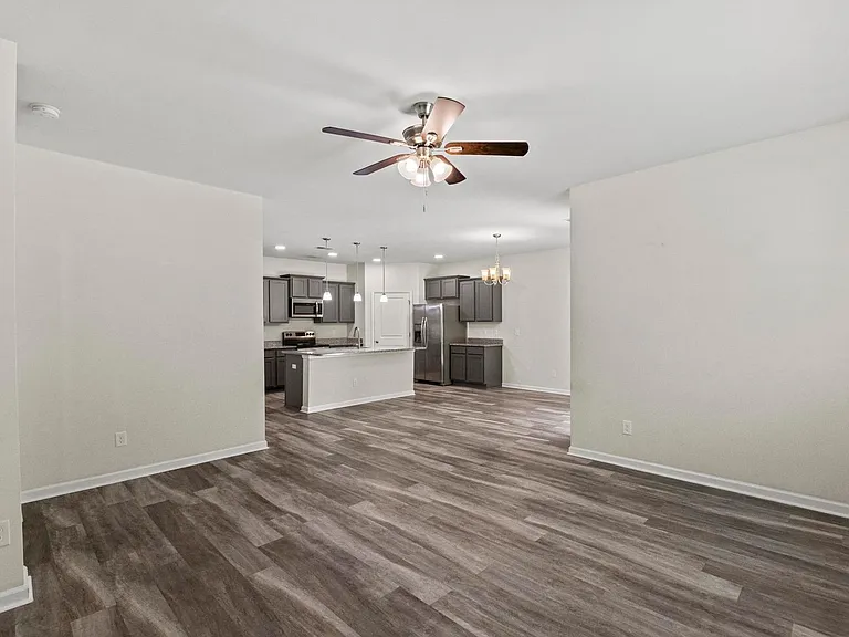 810 Lenox Dr — Photo 15