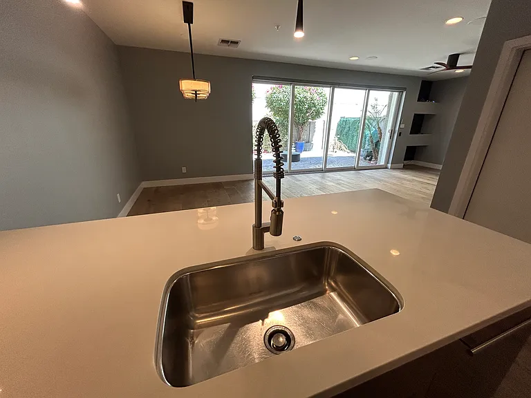 2315 E Pinchot Ave #115 — Photo 19