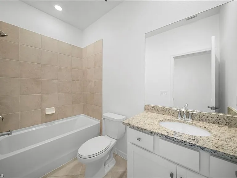 14836 Palamos Cir — Photo 21