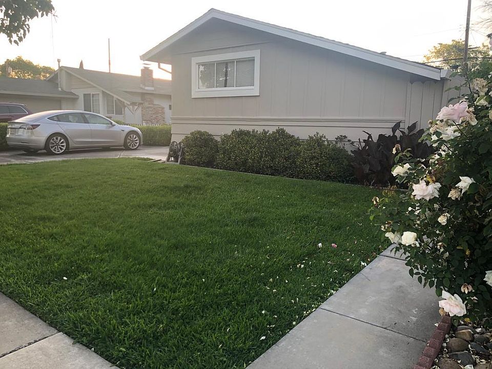 1st image of 3073 Cabrillo Ave