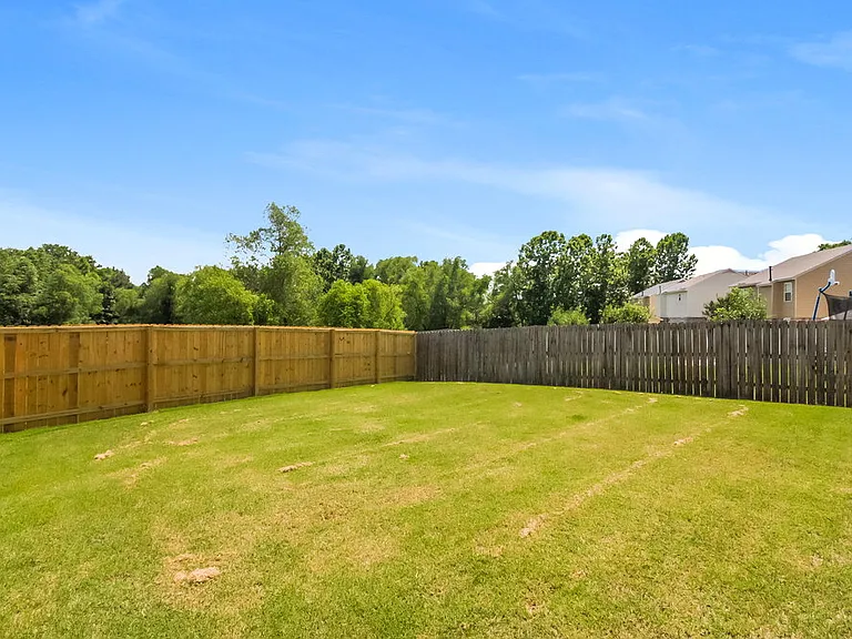 9961 Fox Run Dr — Photo 15