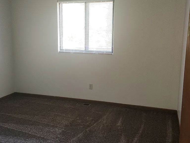 1269 Getzelman Dr #1W — Photo 6