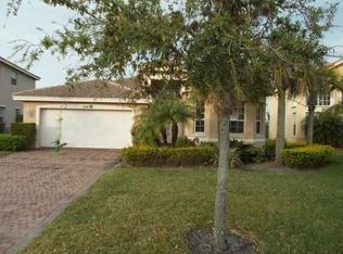 1847 Grey Falcon Cir SW, Vero Beach, FL 32962