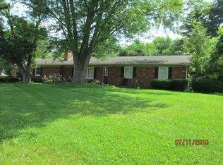 1600 Winding Rd, Circleville, OH 43113