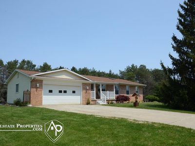 8433 Farrand Rd, Otisville, MI, 48463