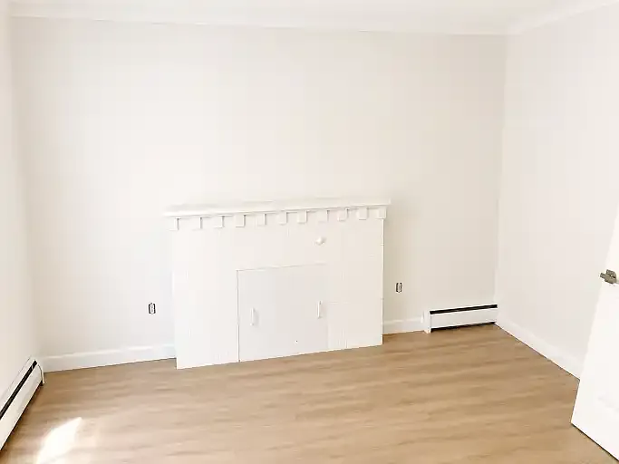 31 Beverley St #1A — Photo 7