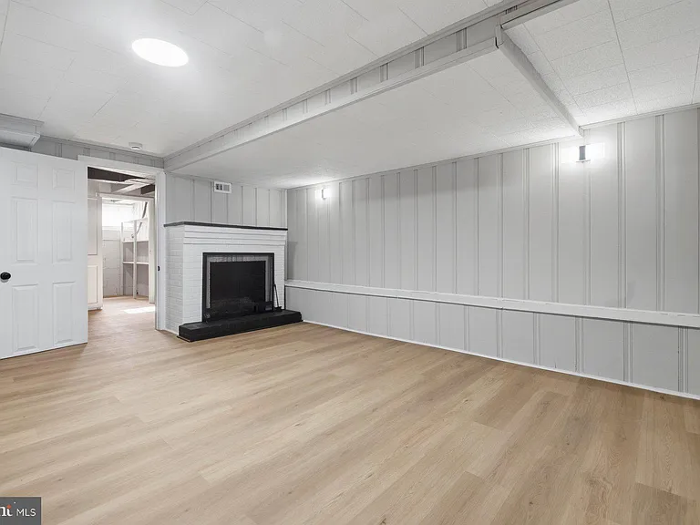 3525 Kentucky Ave — Photo 20