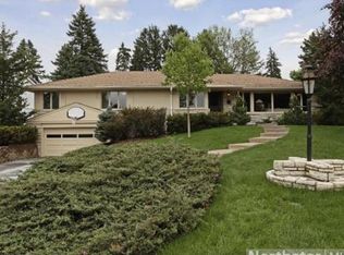 1140 Saint Dennis Ct, Saint Paul, MN 55116