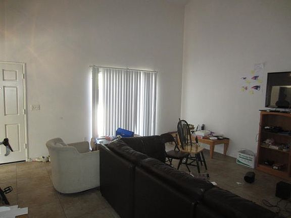 5th image of 7107 Enders Ave