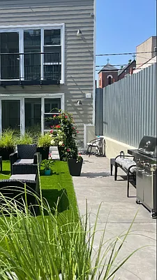 Rented by Corcoran | media 31