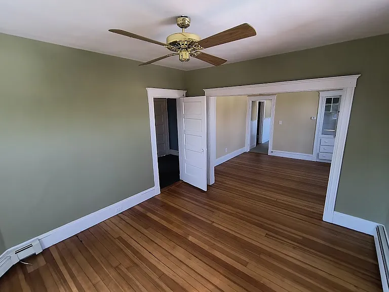 245 Boston Ave #3 — Photo 10