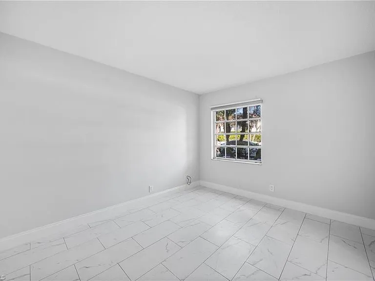 666 3rd St S #106 — Photo 20