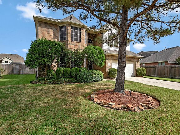 2nd image of 12110 N Brenton Knoll Dr
