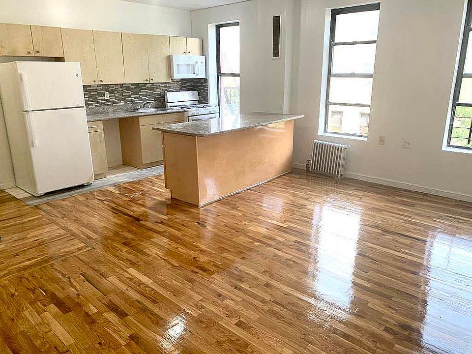 1st image of 129 Wadsworth Ave APT 44