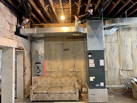 3rd image of 510 Sand St