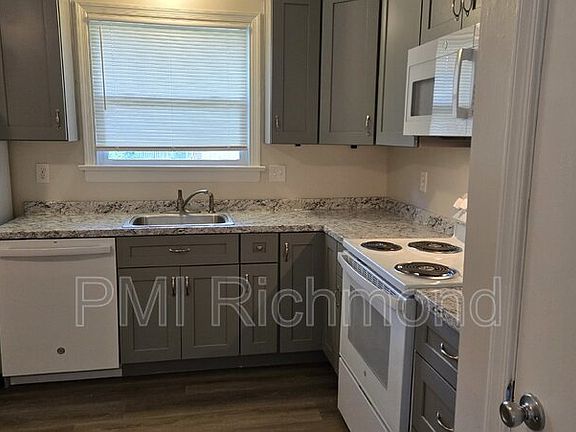 3rd image of 2500 Crumpton Ct N