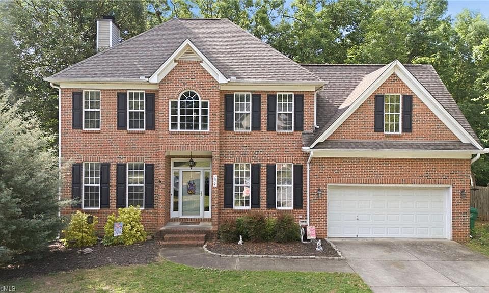 1st image of 1914 Treyburn Ln