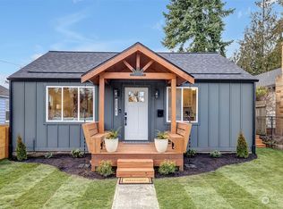 8821 37th Ave SW #A, Seattle, WA 98126