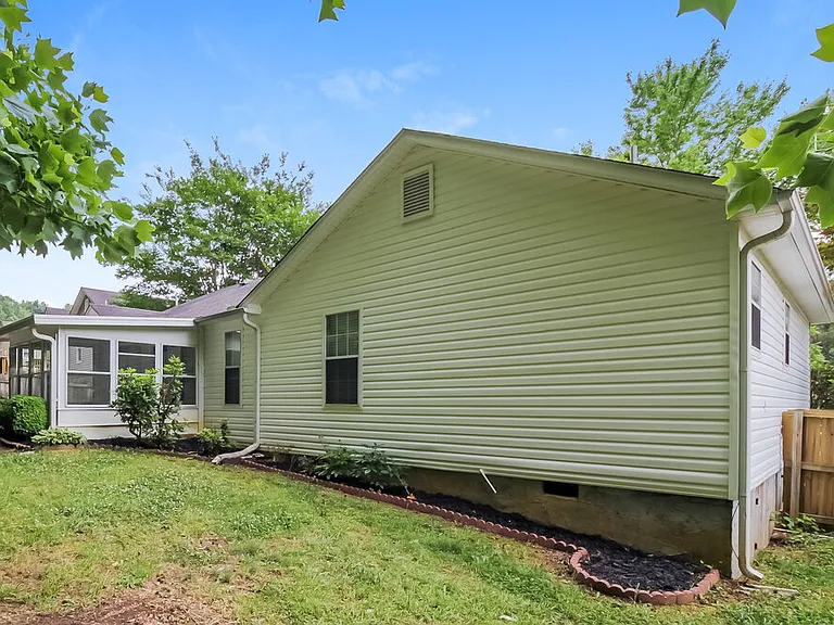 426 Ivy Crest Dr — Photo 19