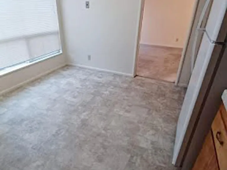2536 Fairfield St #A2 — Photo 11