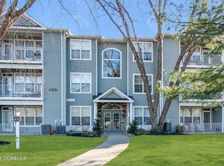 301 Saint Andrews Pl, Englishtown, NJ 07726
